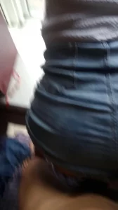 骚妻肉丝包臀裙出门前来一炮，窗边超刺激后入大屁股